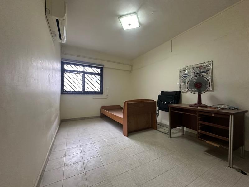 HDB Apartment for Rent, 116 Yishun Ring Road HDB Apartment For Rent, $3,200, 3 Bed 2 Bath 1,119 sqft $2.86 psf, SGD 3,200 | 99-year Leasehold