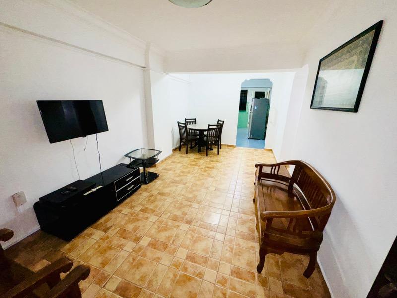 Prop-GPT: HDB Apartment: D25  15 Marsiling Lane