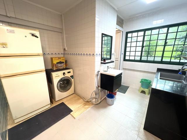 HDB Apartment for Rent, 524 Bukit Batok Street 52 HDB Apartment For Rent, $4,499, 4 Bed 3 Bath 1,561 sqft $2.88 psf, SGD 4,499 | 99-year Leasehold