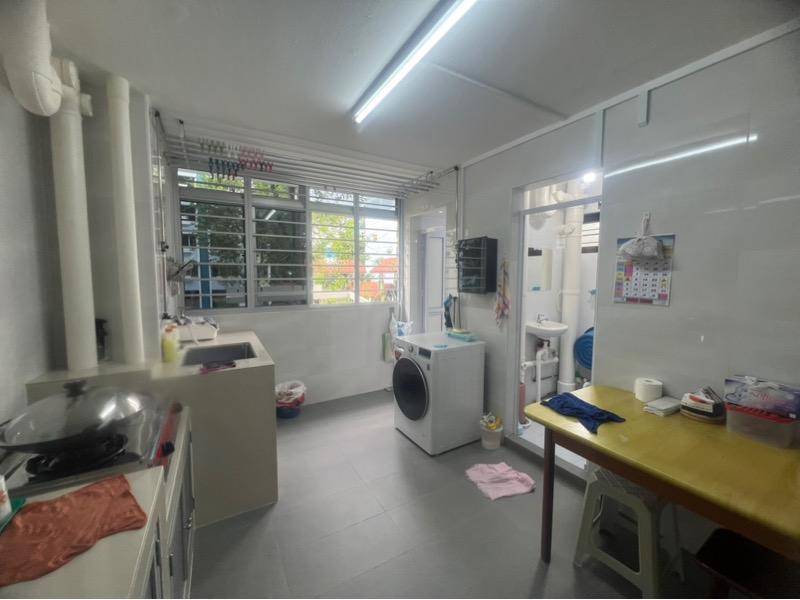 Prop-GPT: HDB Apartment: D16  532 Bedok North Street 3