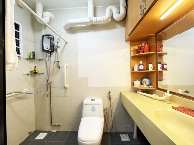 HDB Apartment for Rent, 189A Rivervale Drive HDB Apartment For Rent, $3,600, 4 Bed 2 Bath 1,410 sqft $2.55 psf, SGD 3,600 | 99-year Leasehold