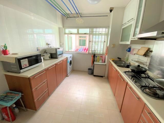 HDB Apartment for Rent, 171B Edgedale Plains HDB Apartment For Rent, $3,500, 4 Bed 2 Bath 1,184 sqft $2.96 psf, SGD 3,500 | 99-year Leasehold