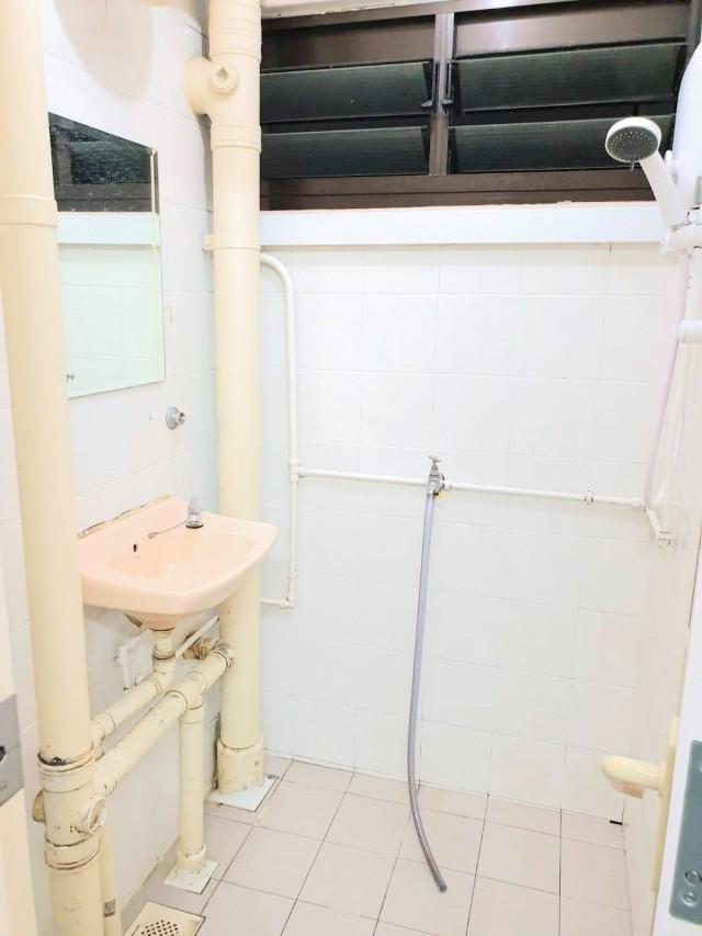 HDB Apartment for Rent, 19 Eunos Crescent HDB Apartment For Rent, $3,000, 3 Bed 1 Bath 721 sqft $4.16 psf, SGD 3,000 | 99-year Leasehold
