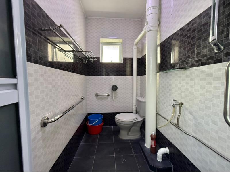 HDB Apartment for Rent, 105 Teck Whye Lane HDB Apartment For Rent, $3,500, 3 Bed 2 Bath 1,108 sqft $3.16 psf, SGD 3,500 | 99-year Leasehold