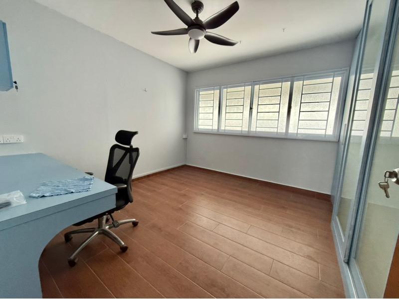 HDB Apartment for Rent, 105 Teck Whye Lane HDB Apartment For Rent, $3,500, 3 Bed 2 Bath 1,108 sqft $3.16 psf, SGD 3,500 | 99-year Leasehold