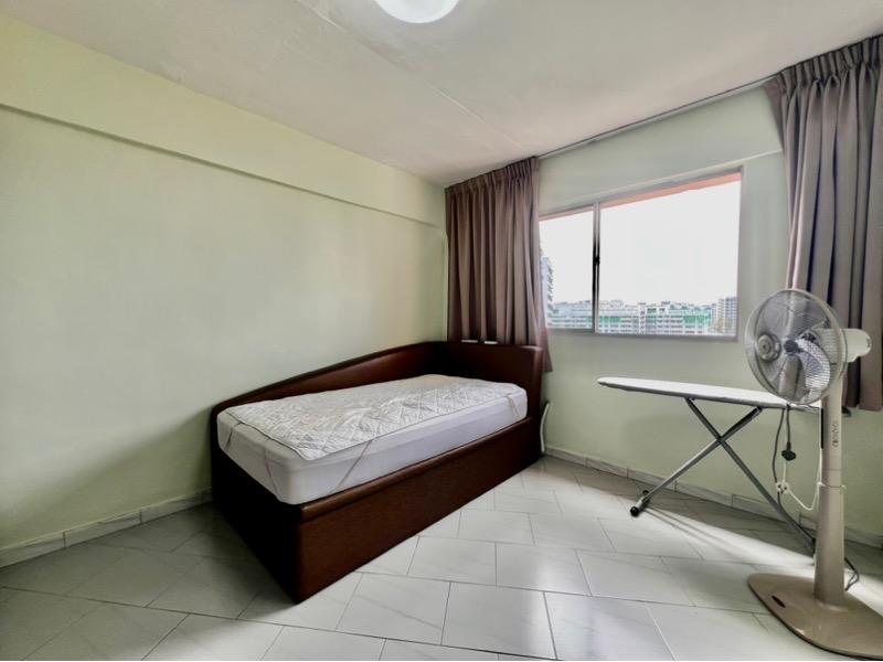 HDB Apartment for Rent, 269 Yishun Street 22 HDB Apartment For Rent, $3,400, 3 Bed 2 Bath 1,119 sqft $3.04 psf, SGD 3,400 | 99-year Leasehold
