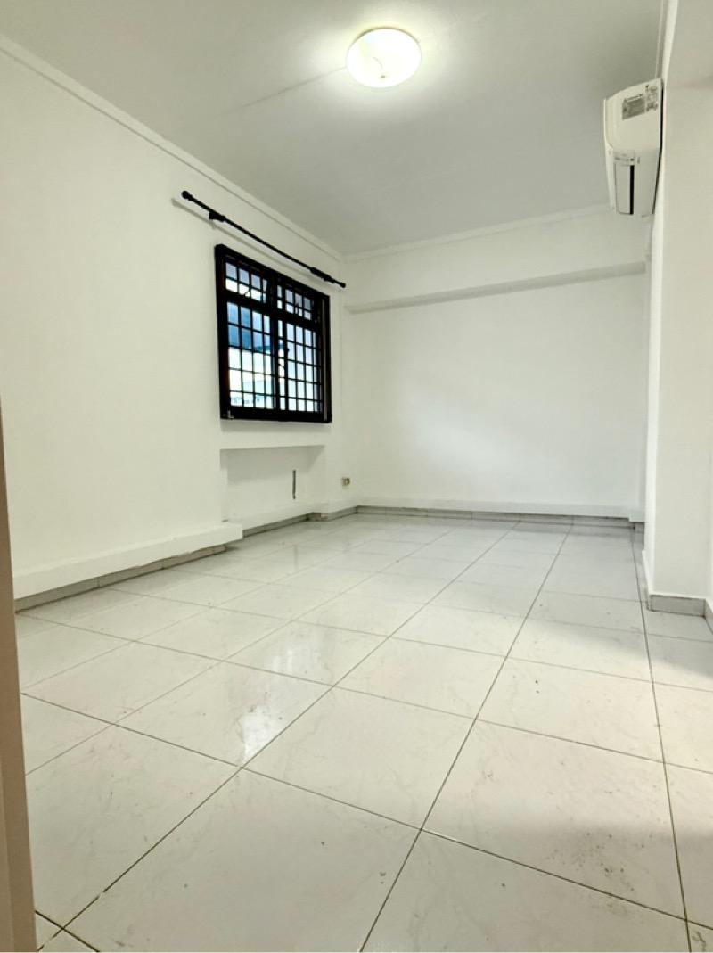 HDB Apartment for Rent, 14B Lorong 7 Toa Payoh HDB Apartment For Rent, $3,999, 3 Bed 2 Bath 1,291 sqft $3.10 psf, SGD 3,999 | 99-year Leasehold