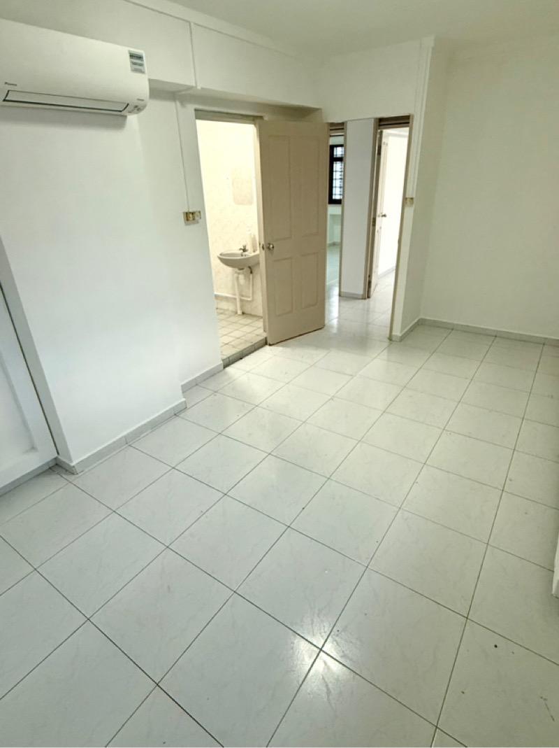 HDB Apartment for Rent, 14B Lorong 7 Toa Payoh HDB Apartment For Rent, $3,999, 3 Bed 2 Bath 1,291 sqft $3.10 psf, SGD 3,999 | 99-year Leasehold