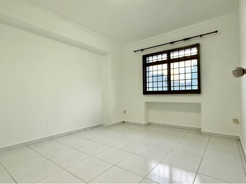 HDB Apartment for Rent, 14B Lorong 7 Toa Payoh HDB Apartment For Rent, $3,999, 3 Bed 2 Bath 1,291 sqft $3.10 psf, SGD 3,999 | 99-year Leasehold