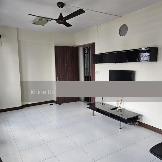 HDB Apartment for Rent, 127A Kim Tian Road HDB Apartment For Rent, $3,500, 2 Bed 2 Bath 721 sqft $4.85 psf, SGD 3,500 | 99-year Leasehold