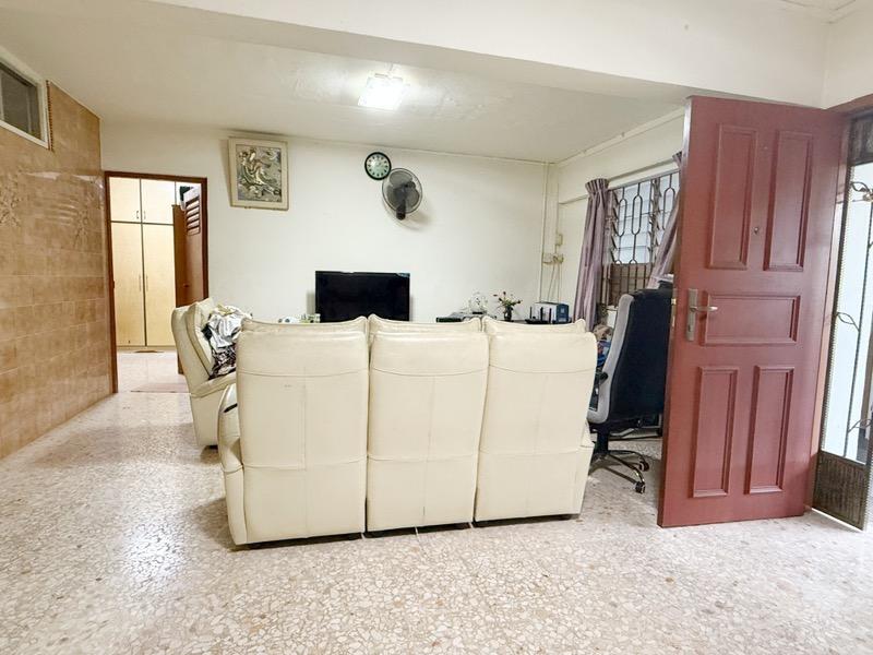 HDB Apartment for Rent, 125 Hougang Avenue 1 HDB Apartment For Rent, $3,000, 2 Bed 2 Bath 721 sqft $4.16 psf, SGD 3,000 | 99-year Leasehold