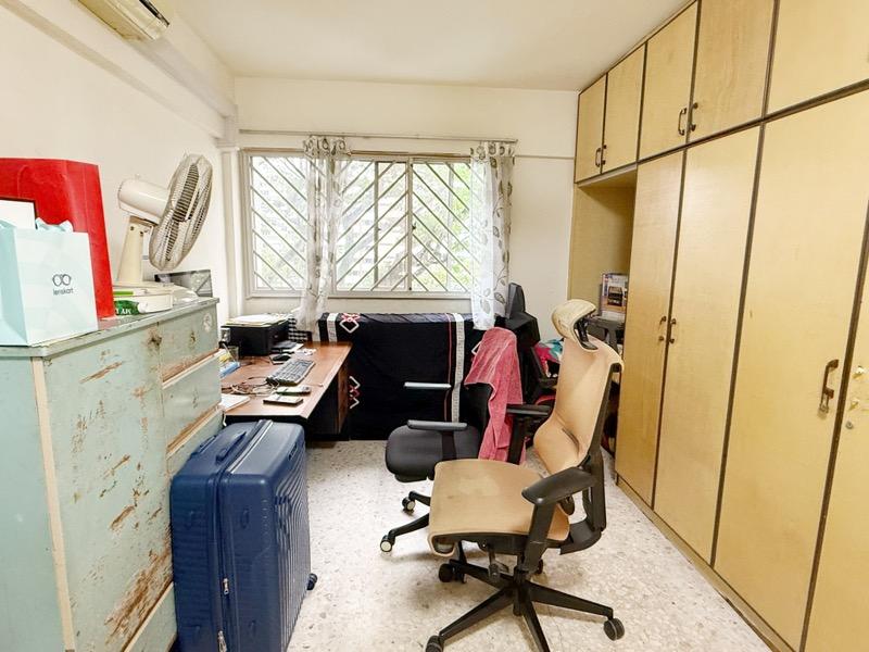 HDB Apartment for Rent, 125 Hougang Avenue 1 HDB Apartment For Rent, $3,000, 2 Bed 2 Bath 721 sqft $4.16 psf, SGD 3,000 | 99-year Leasehold
