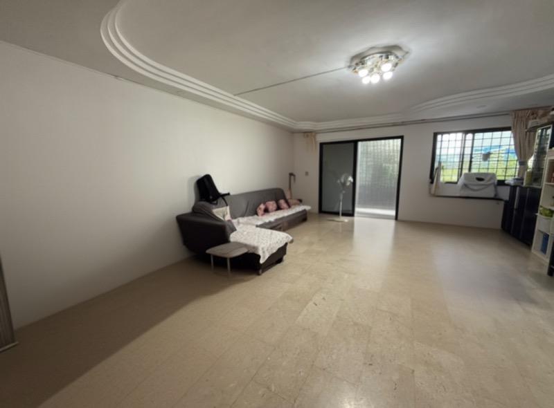 Prop-GPT: HDB Apartment: D23 Bukit Batok 289D Bukit Batok Street 25
