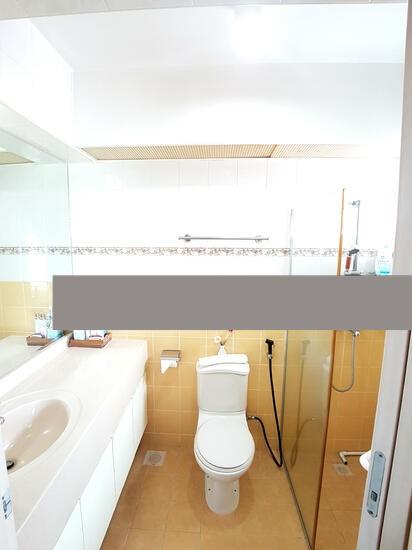 HDB Apartment for Rent, 388 Bukit Batok West Avenue 5 HDB Apartment For Rent, $3,500, 3 Bed 2 Bath 1,270 sqft $2.76 psf, SGD 3,500 | 99-year Leasehold