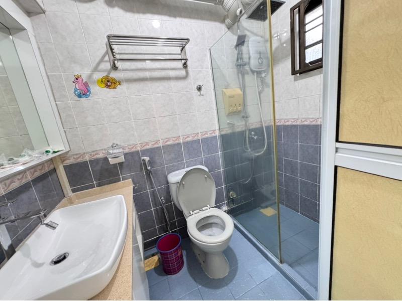 HDB Apartment for Rent, 203A Compassvale Road HDB Apartment For Rent, $3,800, 3 Bed 2 Bath 968 sqft $3.93 psf, SGD 3,800 | 99-year Leasehold