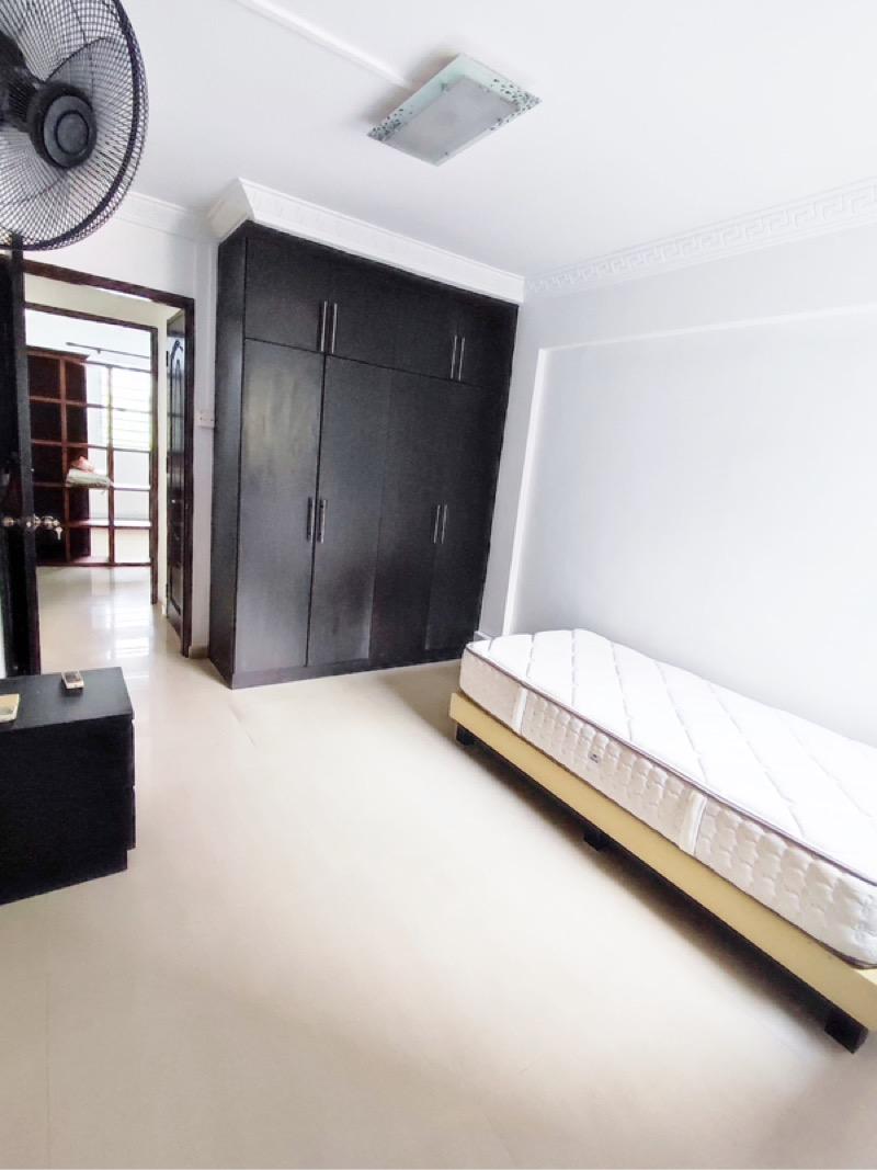 HDB Apartment for Rent, 346 Clementi Avenue 5 HDB Apartment For Rent, $3,300, 2 Bed 2 Bath 721 sqft $4.58 psf, SGD 3,300 | 99-year Leasehold