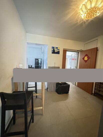 Prop-GPT: HDB Apartment: D03  96A Henderson Road