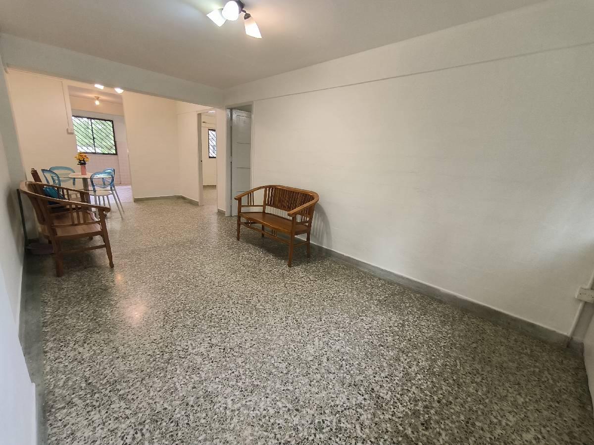 Prop-GPT: HDB Apartment: D03 Tiong Bahru 137 Jalan Bukit Merah