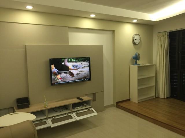 Prop-GPT: HDB Apartment: D03  76A Redhill Road