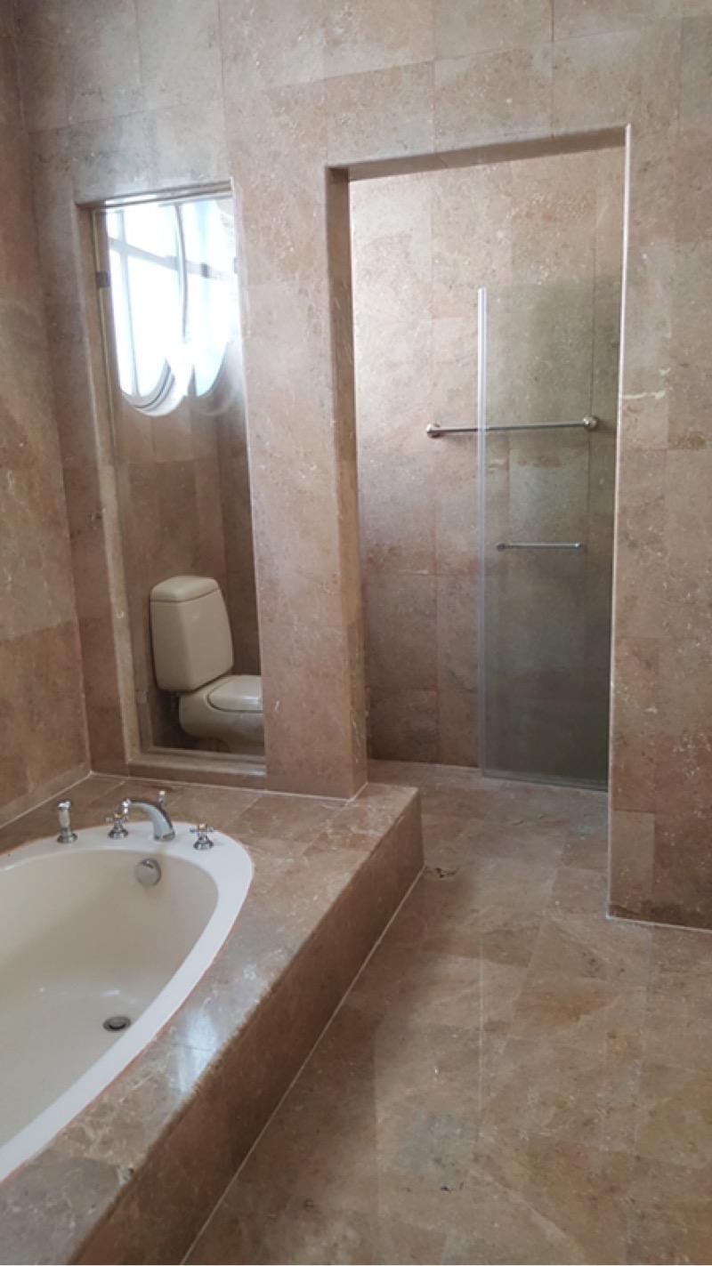 Detached for Rent, Woodgrove Estate Detached House For Rent, $15,000, 6 Bed 5 Bath 6,674 sqft $2.32 psf, SGD 15,000