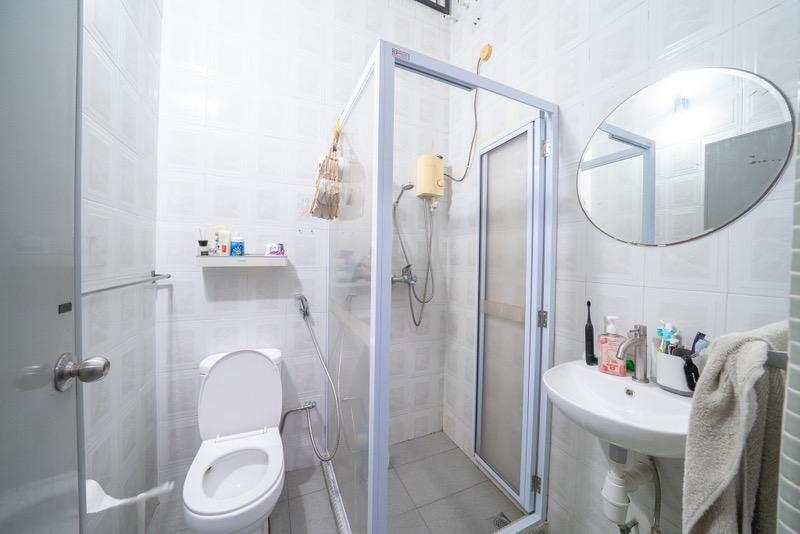 Terrace for Rent, SILVER HILL Terraced House For Rent, $6,900, 4 Bed 3 Bath 2,400 sqft $4.20 psf, SGD 6,900 | Freehold