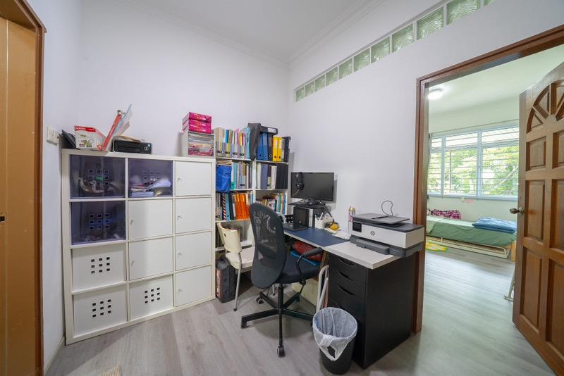 Terrace for Rent, SILVER HILL Terraced House For Rent, $6,900, 4 Bed 3 Bath 2,400 sqft $4.20 psf, SGD 6,900 | Freehold