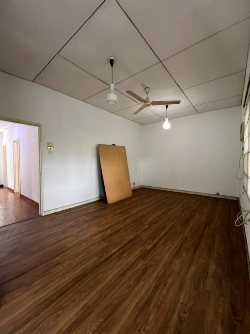 Detached for Rent, Clementi Park Detached House For Rent, $14,800, 4 Bed 4 Bath 4,200 sqft $2.41 psf, SGD 14,800 | Freehold