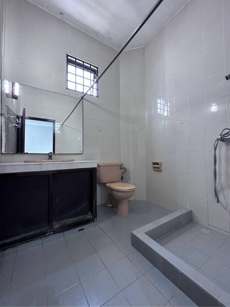 Corner Terrace for Rent, Jalan rimau Corner Terrace For Rent, $7,000, 4 Bed 3 Bath 1,959 sqft $2.20 psf, SGD 7,000 | Freehold