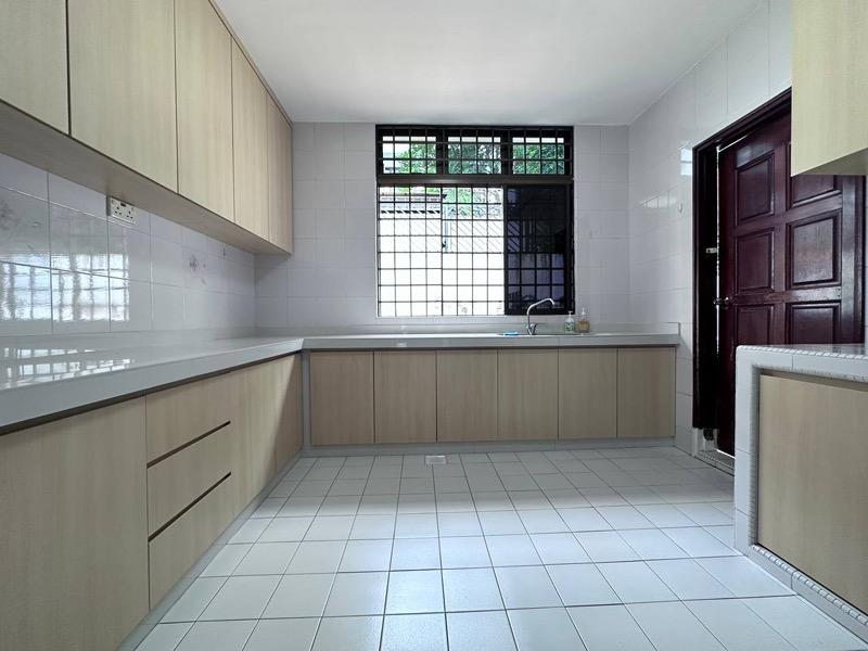 Corner Terrace for Rent, Jalan rimau Corner Terrace For Rent, $7,000, 4 Bed 3 Bath 1,959 sqft $2.20 psf, SGD 7,000 | Freehold