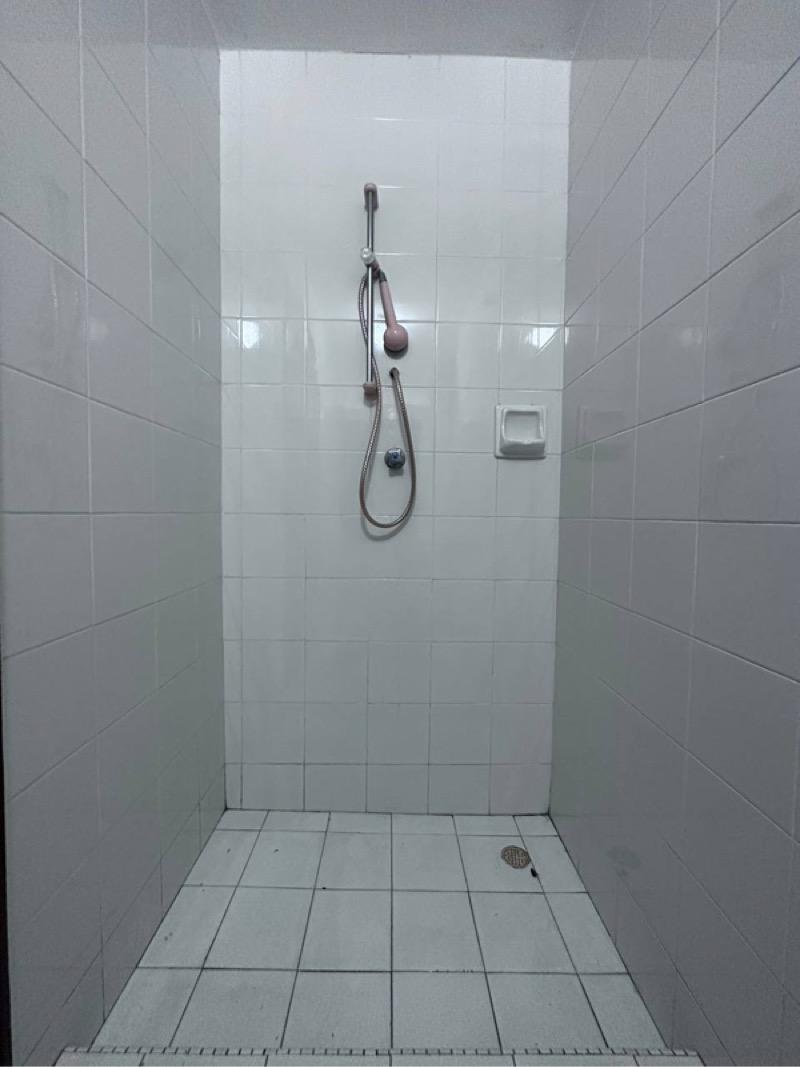 Corner Terrace for Rent, Jalan rimau Corner Terrace For Rent, $7,000, 4 Bed 3 Bath 1,959 sqft $2.20 psf, SGD 7,000 | Freehold