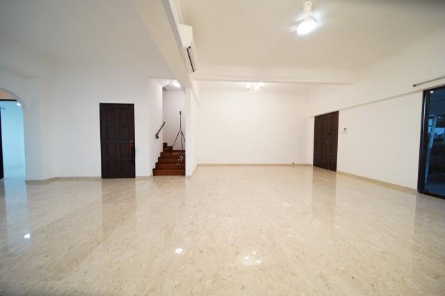 Corner Terrace for Rent, 50 Phillips Ave Corner Terrace For Rent, $7,680, 5 Bed 3 Bath 2,700 sqft $2.45 psf, SGD 7,680 | 999-year Leasehold