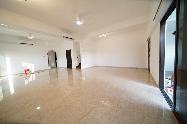 Corner Terrace for Rent, 50 Phillips Ave Corner Terrace For Rent, $7,680, 5 Bed 3 Bath 2,700 sqft $2.45 psf, SGD 7,680 | 999-year Leasehold