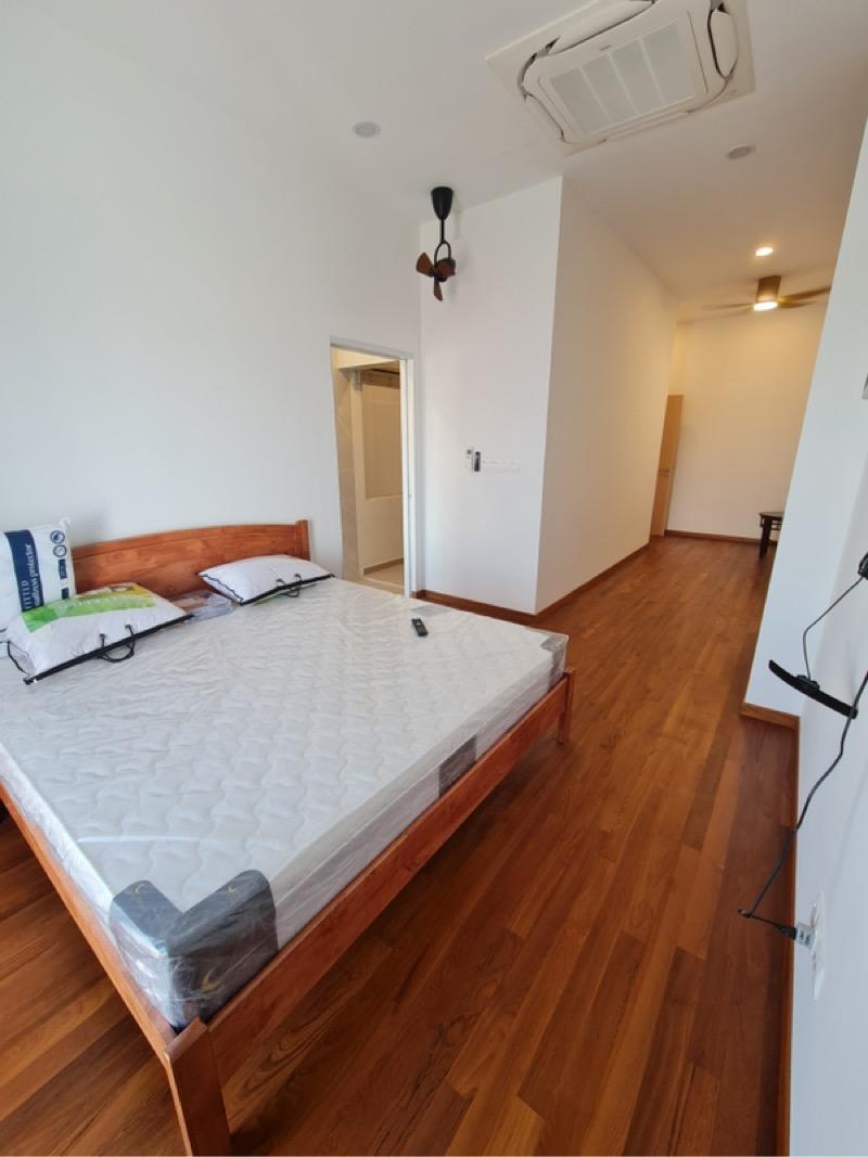 Terrace for Rent, WEST COAST TERRACE Terraced House For Rent, $12,000, 5 Bed 4 Bath 4,132 sqft $6.00 psf, SGD 12,000