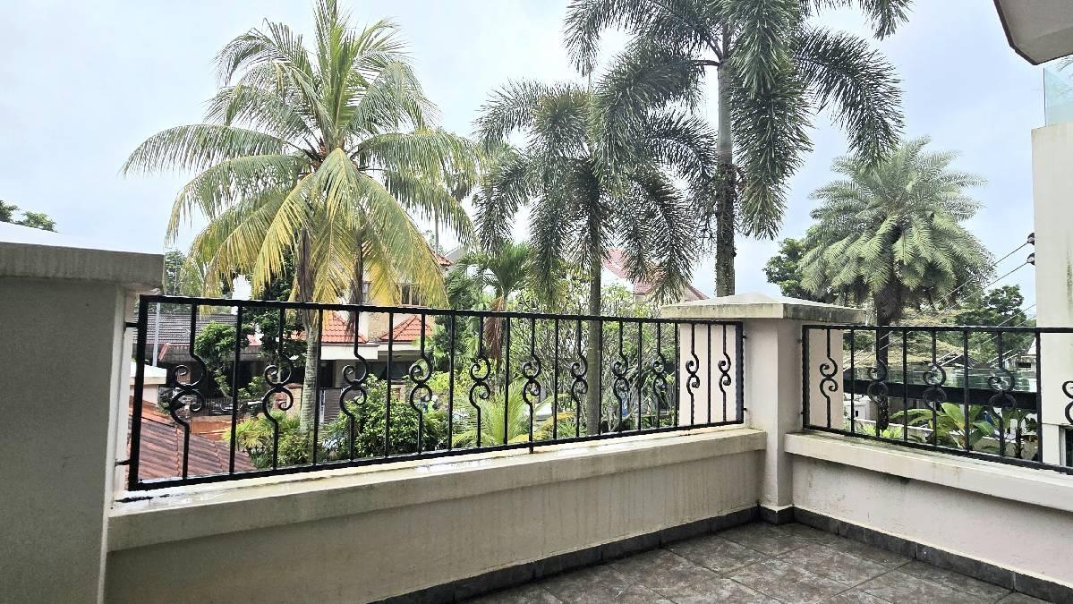 Bungalow - Good Class for Rent, Swiss Club Binjai HK Park SemiD Good Class Bungalow For Rent, $12,000, 5 Bed 4 Bath 3,800 sqft $2.55, SGD 12,000