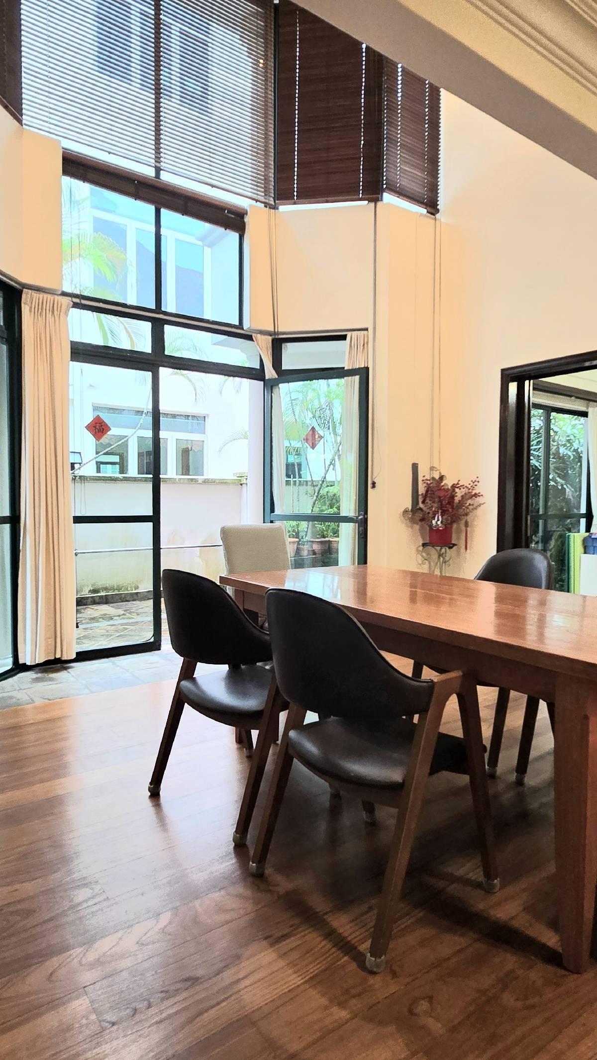 Bungalow - Good Class for Rent, Swiss Club Binjai HK Park SemiD Good Class Bungalow For Rent, $12,000, 5 Bed 4 Bath 3,800 sqft $2.55, SGD 12,000