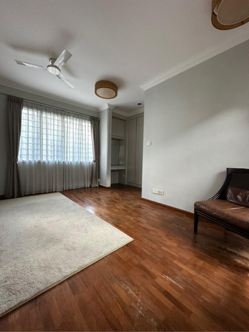 Semi-Detached for Rent, Ripley Crescent Semi-Detached House For Rent, $13,000, 5 Bed 3 Bath 3,300 sqft $3.94 psf, SGD 13,000 | 999-year Leasehold
