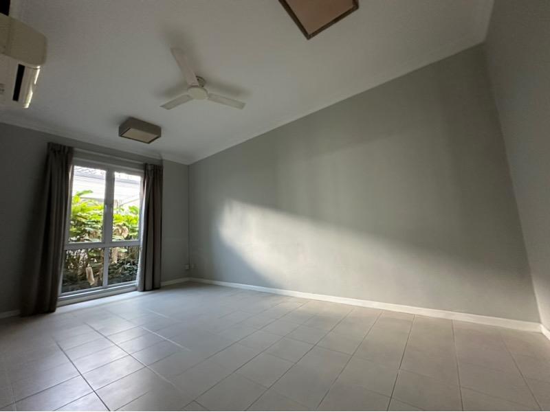Semi-Detached for Rent, Ripley Crescent Semi-Detached House For Rent, $13,000, 5 Bed 3 Bath 3,300 sqft $3.94 psf, SGD 13,000 | 999-year Leasehold
