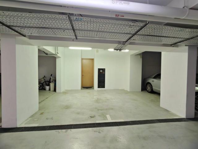 Bungalow for Rent: D10
