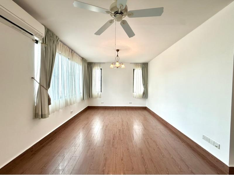 Semi-Detached for Rent, The Inglewood Semi-Detached House For Rent, $9,900, 5 Bed 4 Bath 4,900 sqft $2.04 psf, SGD 9,900 | Freehold