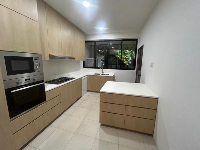 Terrace for Rent, CORONATION ROAD Terraced House For Rent, $8,000, 3 Bed 3 Bath 2,500 sqft $3.80 psf, SGD 8,000 | 999-year Leasehold
