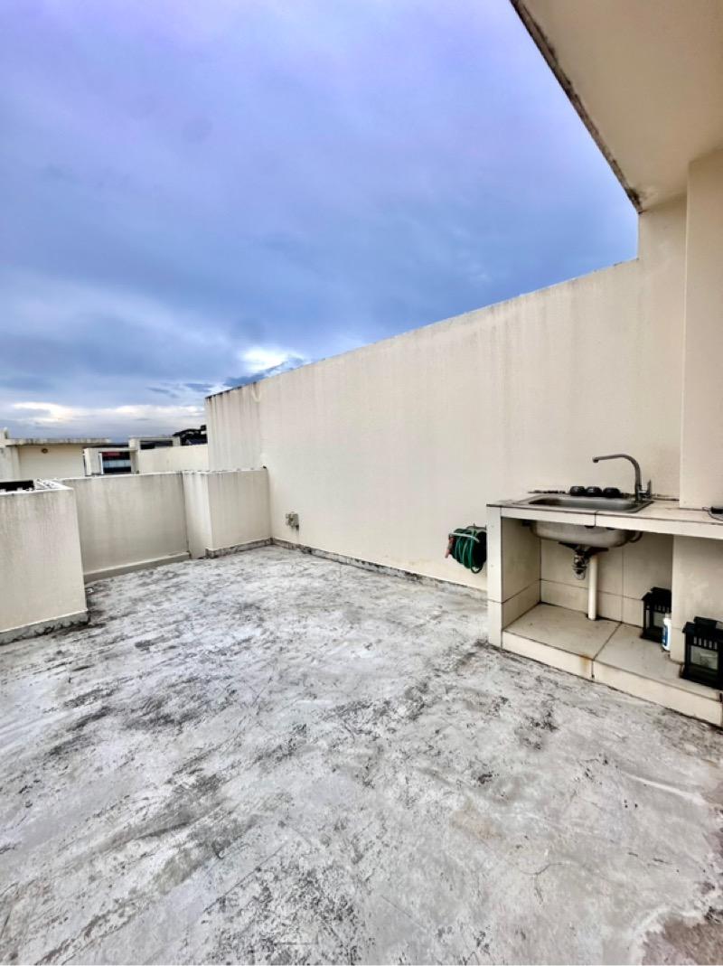 Terrace for Rent: D23