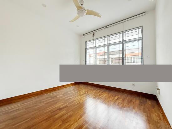 Terrace for Rent: D21