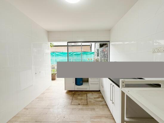 Terrace for Rent: D21