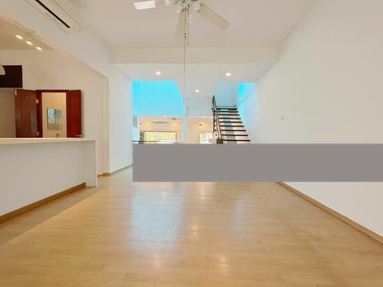 Terrace for Rent: D21