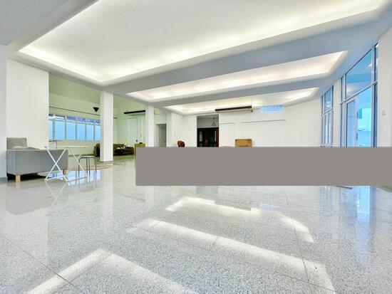 Prop-GPT: Detached: D23  Green Hill Estate