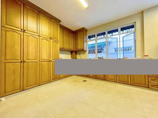 Detached for Rent, Green Hill Estate Detached House For Rent, $18,000, 7 Bed 6 Bath 9,157 sqft $1.97 psf, SGD 18,000 | Freehold