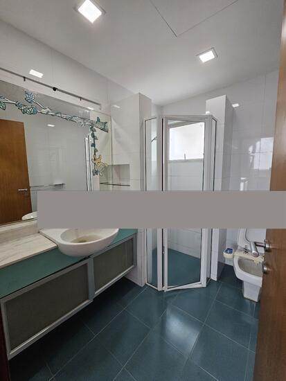 Semi-Detached for Rent, Clover Avenue Semi-Detached House For Rent, $12,000, 5 Bed 4 Bath 6,000 sqft $5.57 psf, SGD 12,000