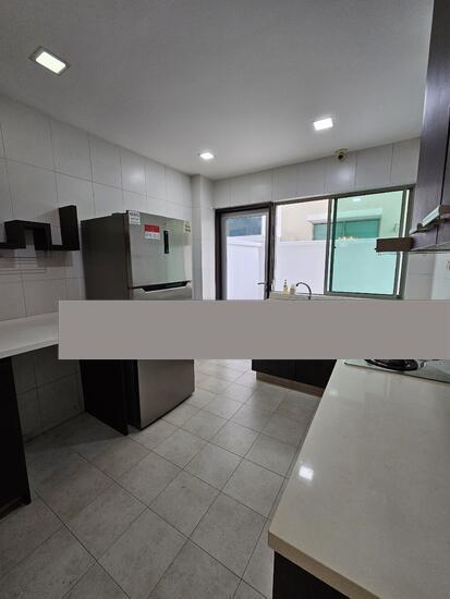 Semi-Detached for Rent, Clover Avenue Semi-Detached House For Rent, $12,000, 5 Bed 4 Bath 6,000 sqft $5.57 psf, SGD 12,000