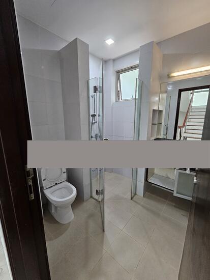 Semi-Detached for Rent, Clover Avenue Semi-Detached House For Rent, $12,000, 5 Bed 4 Bath 6,000 sqft $5.57 psf, SGD 12,000