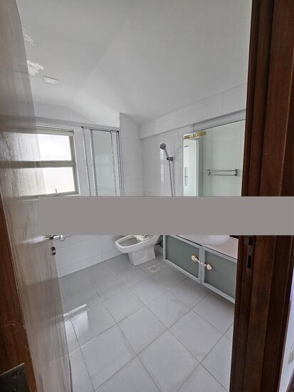 Semi-Detached for Rent, D20 Bishan Semi-D Semi-Detached House For Rent, $12,000, 6 Bed 4 Bath 6,000 sqft $5.57 psf, SGD 12,000